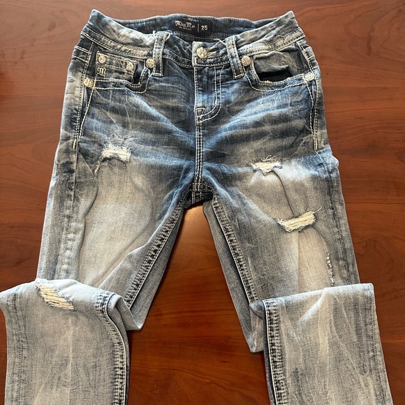 Miss Me Womens Jeans (Capri), 25 X 21, Excellent Cont. - Picture 2 of 5